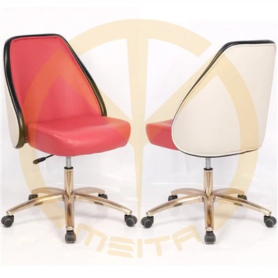 Galda istabas pokera krēsls ar iesmidzinātām putām